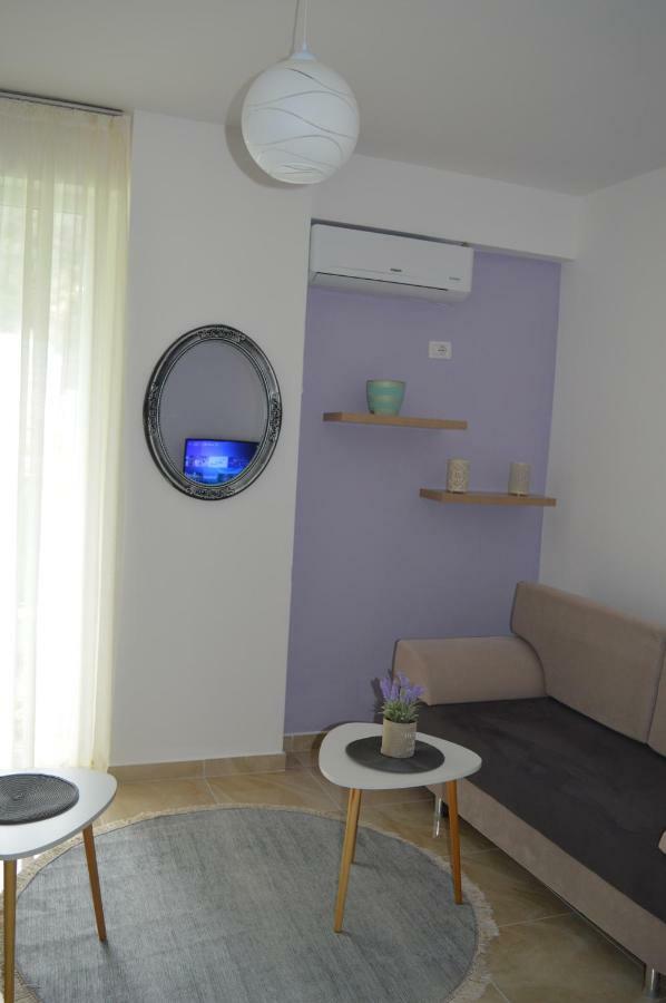 Blini Seaside Apartment Shengjin Exterior photo