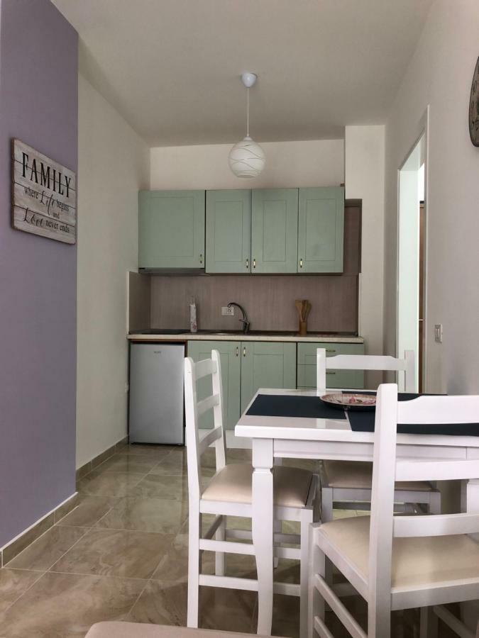 Blini Seaside Apartment Shengjin Exterior photo